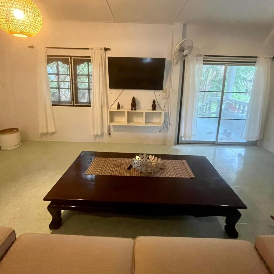 Baan Sawainam Bed & Breakfast Ko Tao Bagian luar foto