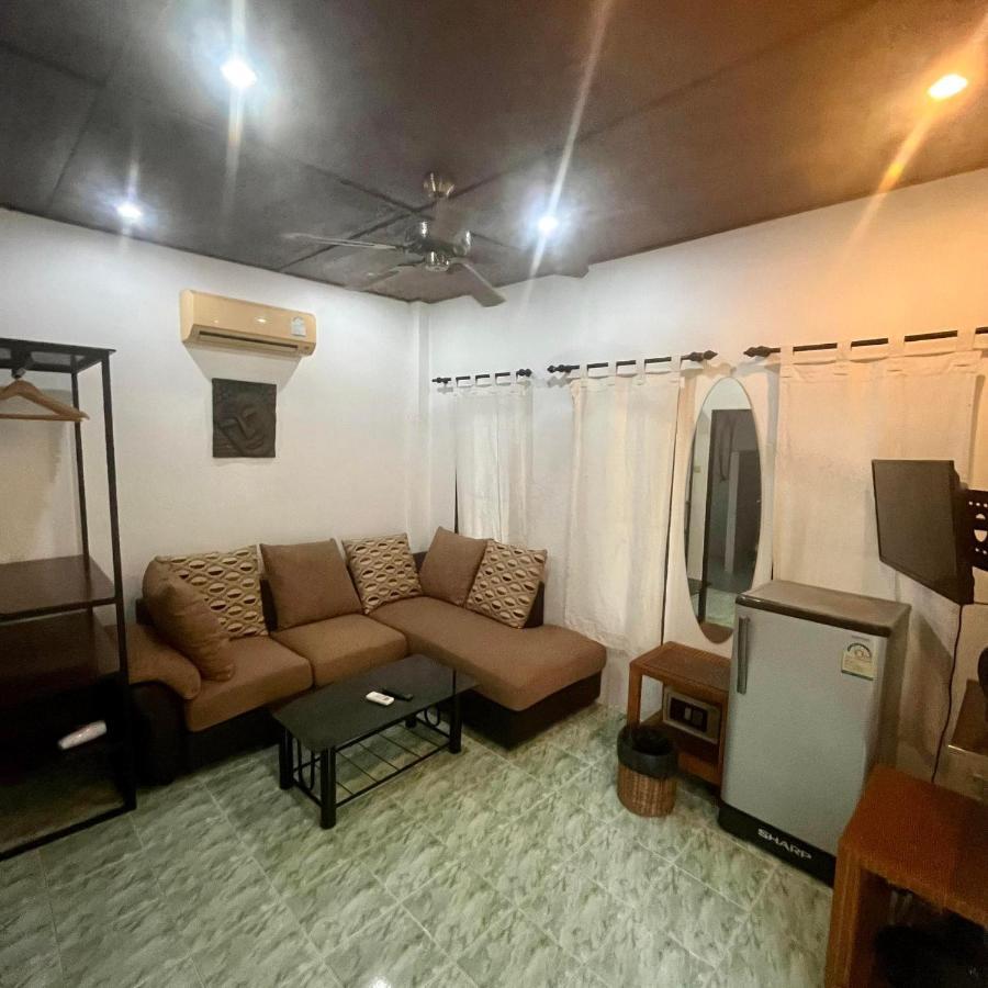 Baan Sawainam Bed & Breakfast Ko Tao Bagian luar foto