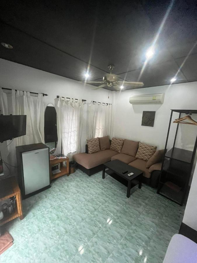 Baan Sawainam Bed & Breakfast Ko Tao Bagian luar foto